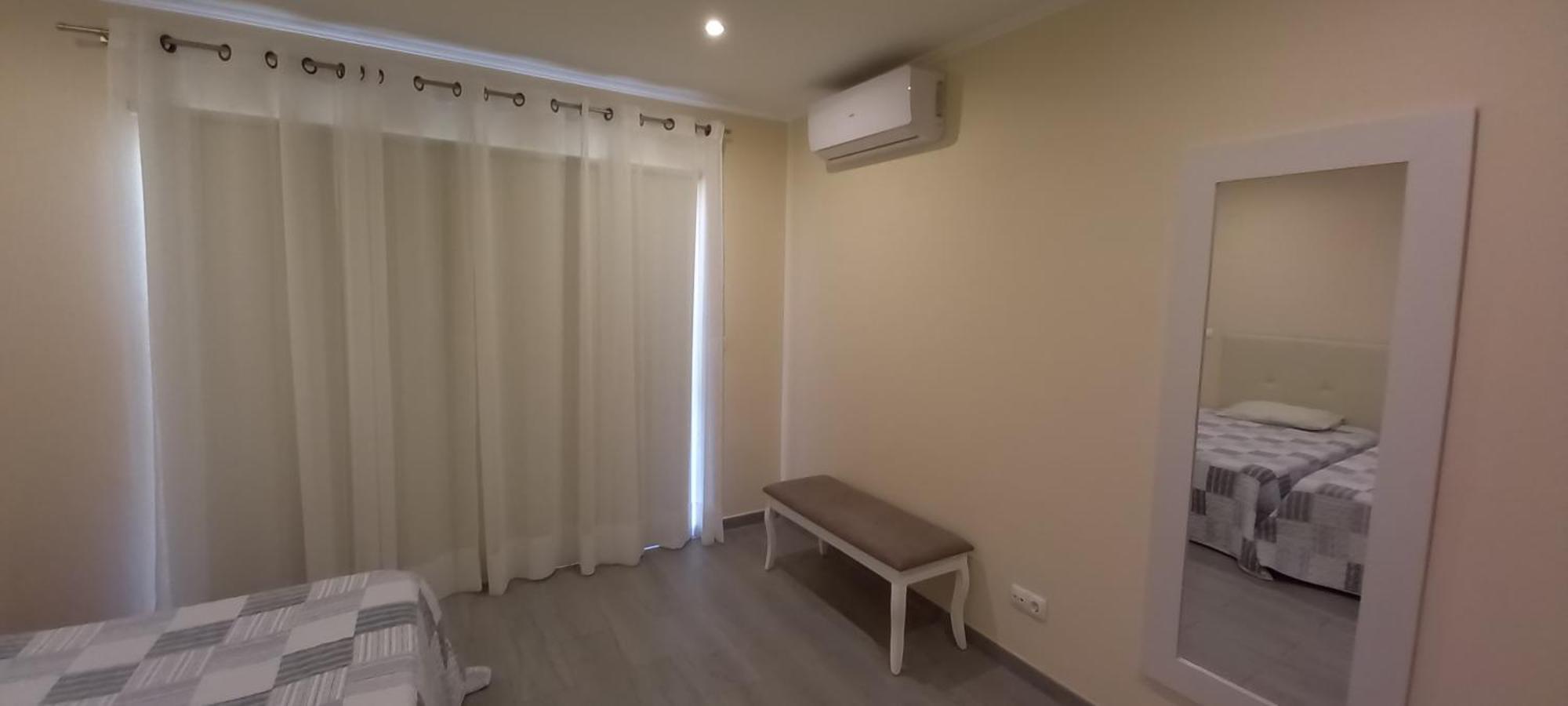 Rocha Apartment Plus Портиман Стая снимка
