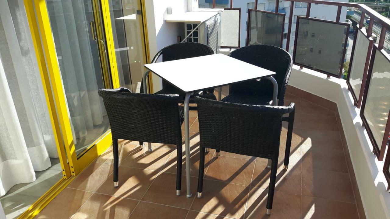 Rocha Apartment Plus Портиман Екстериор снимка