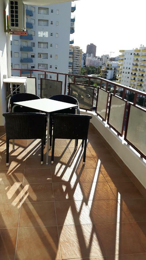 Rocha Apartment Plus Портиман Екстериор снимка